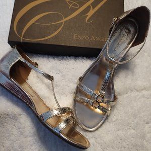 Enzo Angiolini Eanine - Free Gift!